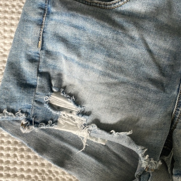 American Eagle shorts size 10 - Picture 6 of 8